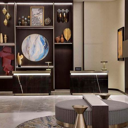 Embassy Suites By Hilton Dubai Business Bay Interior photo