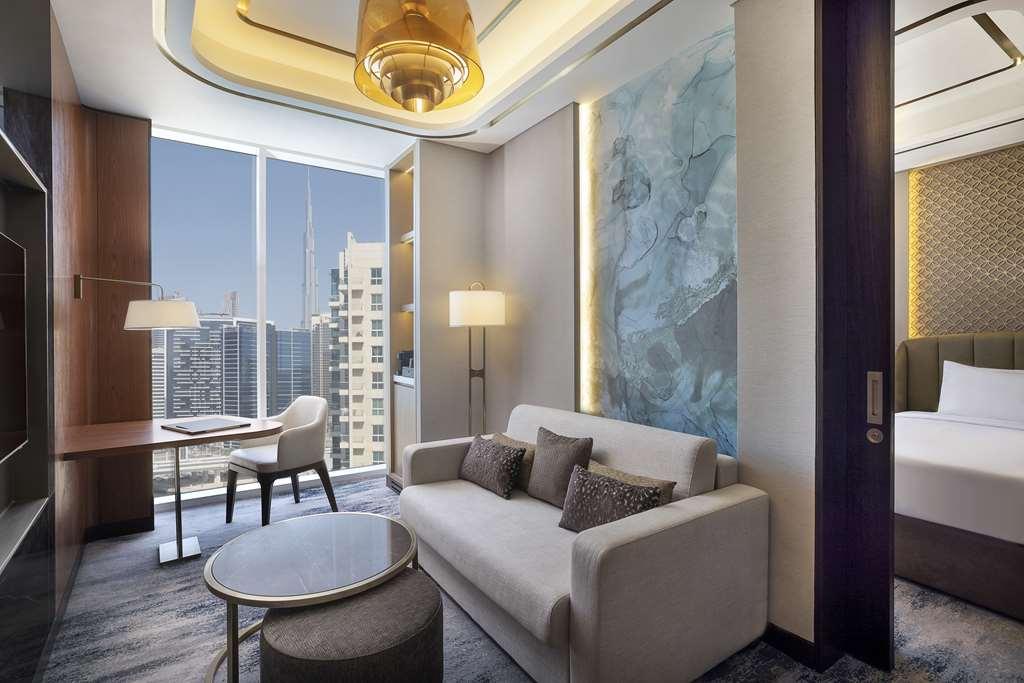 Embassy Suites By Hilton Dubai Business Bay Room photo